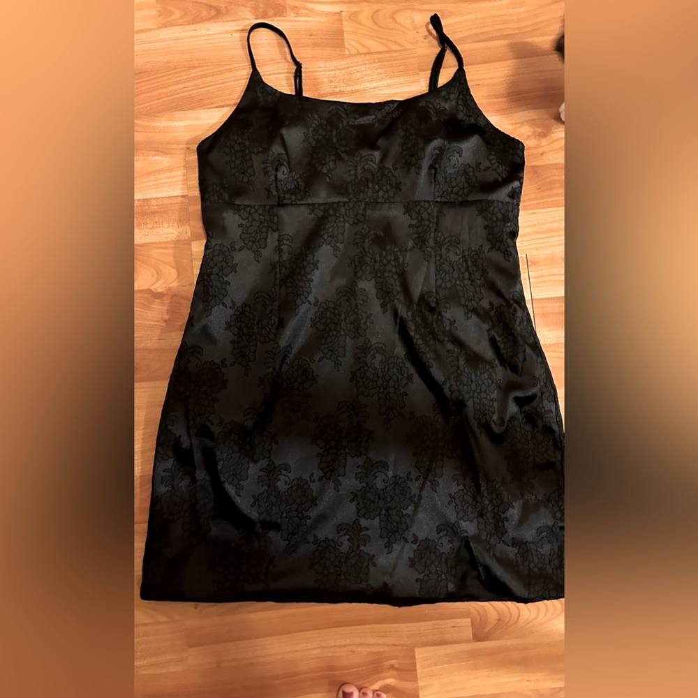Wild fable cocktail dress, black with jacquard print. Never worn, size xl.